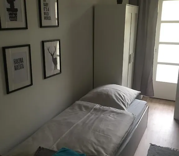 Guest house P63 Center