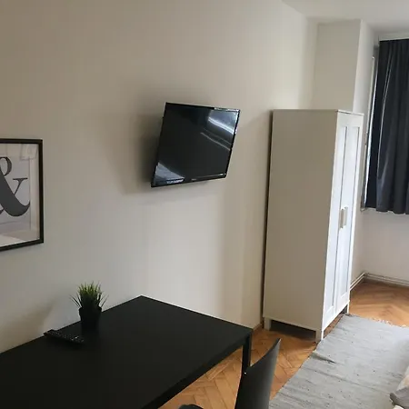 Pensjonat P63 Center